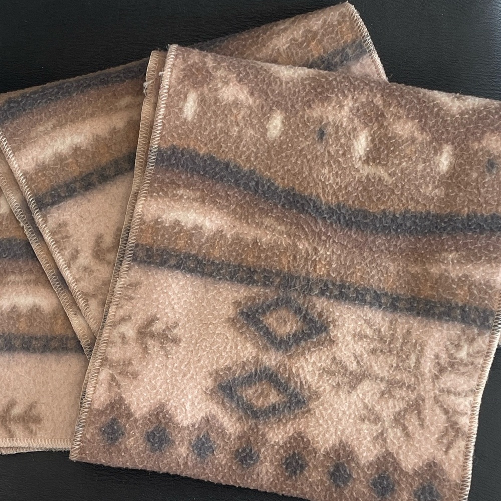Cozy Men's Fleece Scarf - Soft, Warm & Plush!